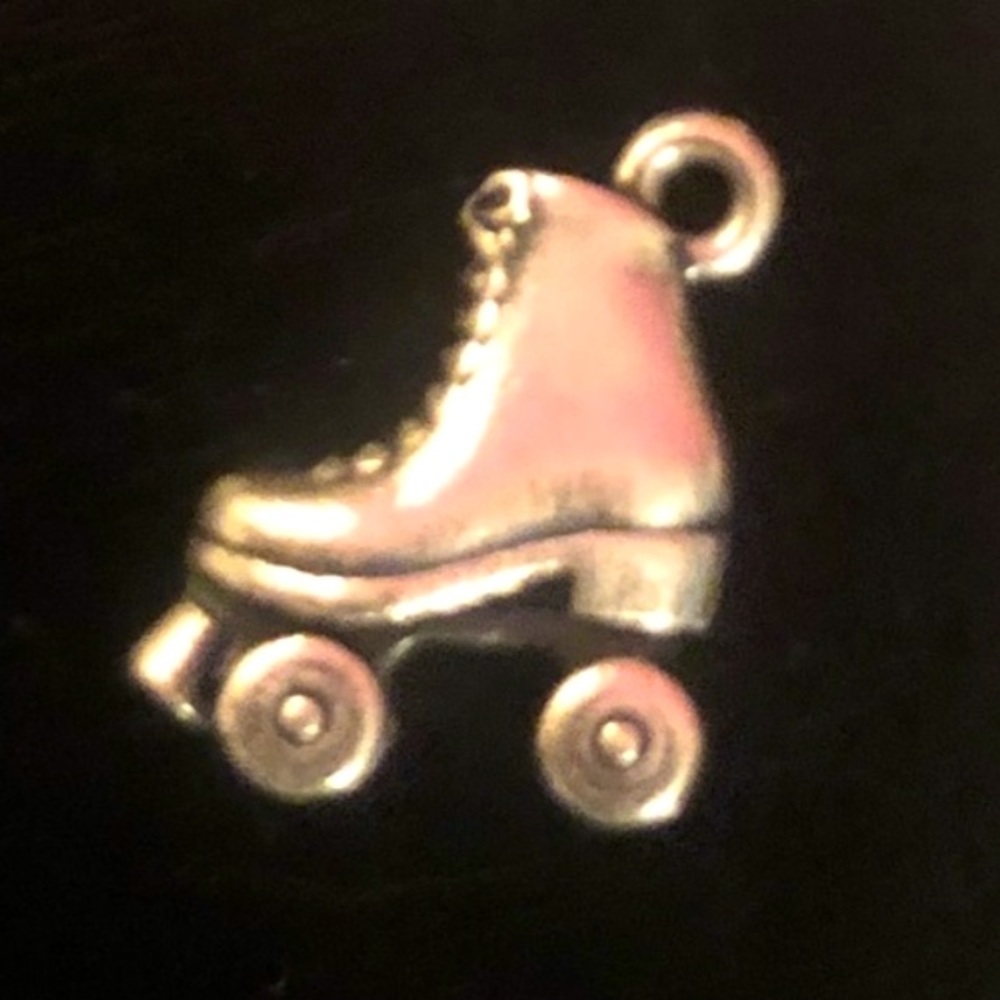 ISO James Avery Rollerskate Retired